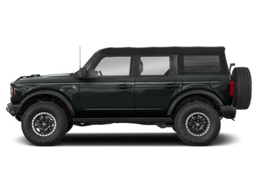 Shadow Black 2022 Ford Bronco Black Diamond