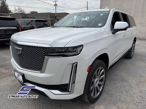 2022 Cadillac Escalade ESV Premium Luxury Platinum