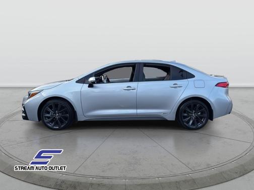 2024 Toyota Corolla Hybrid SE