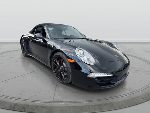 2013 Porsche 911 Carrera 4S Cabriolet