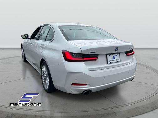 2024 BMW 330 i xDrive
