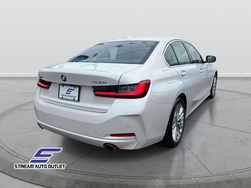 2024 BMW 330 i xDrive