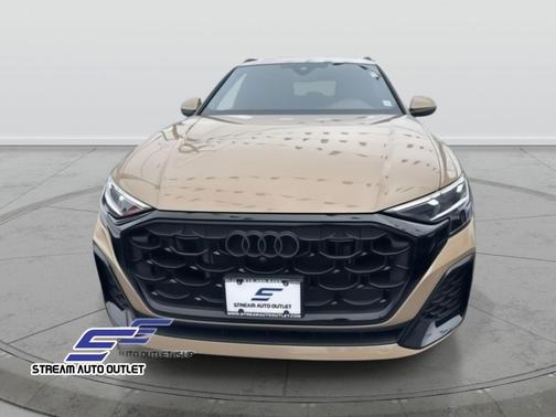 2024 Audi Q8 55 Premium Plus