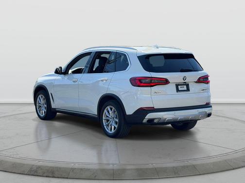 Alpine White 2020 BMW X5 xDrive40i