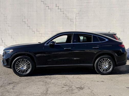 2025 Mercedes-Benz GLC 300 4MATIC Coupe