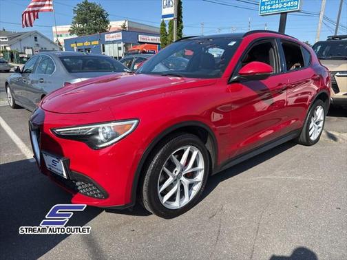 2019 Alfa Romeo Stelvio Ti Sport