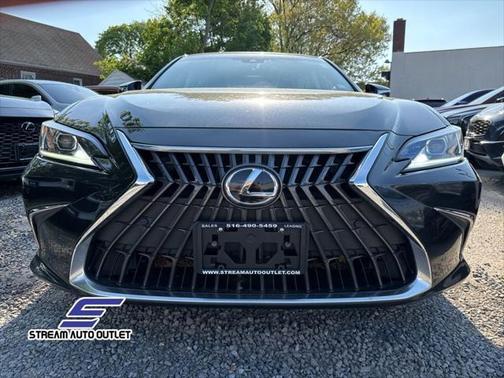 2022 Lexus ES 350 Base