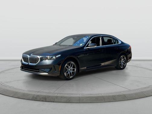 Black Sapphire Metallic 2026 BMW 530 xDrive