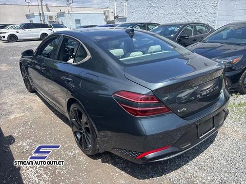 2023 Genesis G70 2.0T AWD