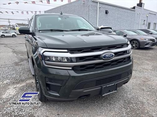 2022 Ford Expedition XLT