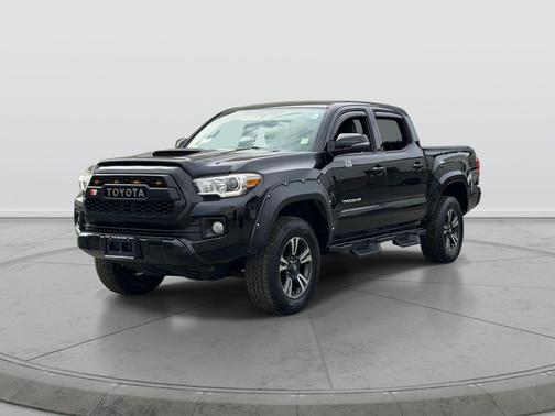 Black 2017 Toyota Tacoma TRD Sport