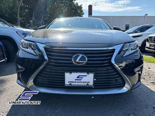 2016 Lexus ES 350 Base
