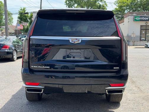 Dark Moon Blue Metallic 2022 Cadillac Escalade ESV Premium Luxury