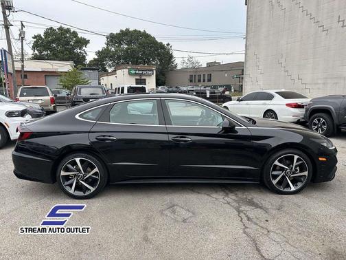 2022 Hyundai SONATA SEL Plus