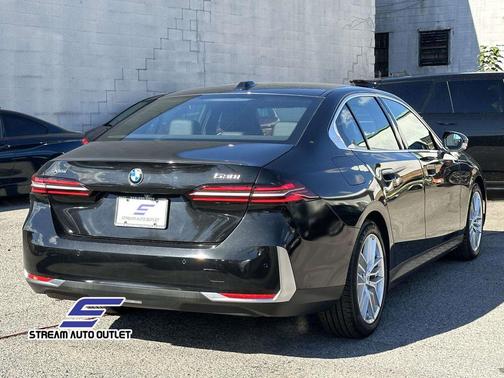 2024 BMW 530 xDrive