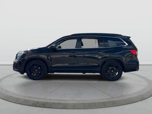 Crystal Black Pearl 2021 Honda Pilot AWD Special Edition