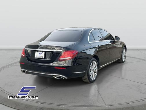 2018 Mercedes-Benz E-Class 4MATIC