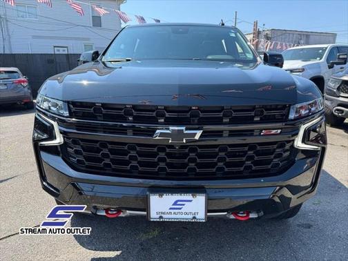 2023 Chevrolet Suburban 4WD Z71