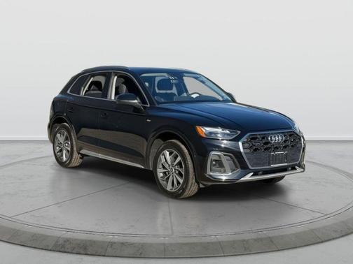 2024 Audi Q5 45 S line Premium Plus