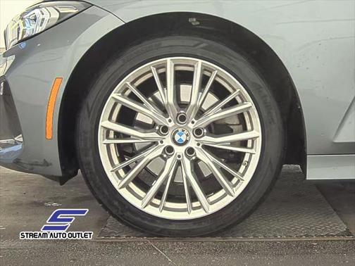 2024 BMW 330 i xDrive