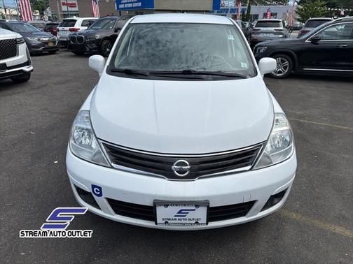 2011 Nissan Versa 1.8 S