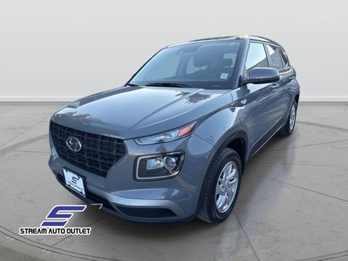 2022 Hyundai VENUE SE