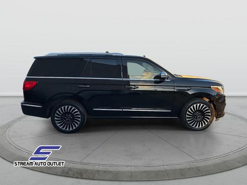 2021 Lincoln Navigator Black Label