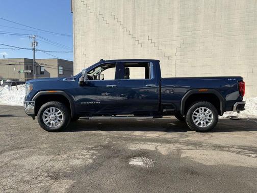 2021 GMC Sierra 2500 SLT