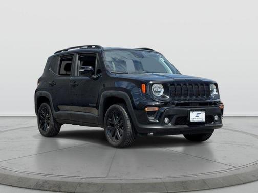 Black Clearcoat 2023 Jeep Renegade Altitude