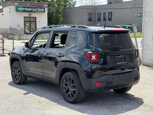 Black Clearcoat 2023 Jeep Renegade Altitude