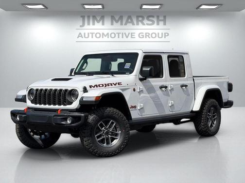 Bright White Clearcoat 2026 Jeep Gladiator Mojave X 4x4