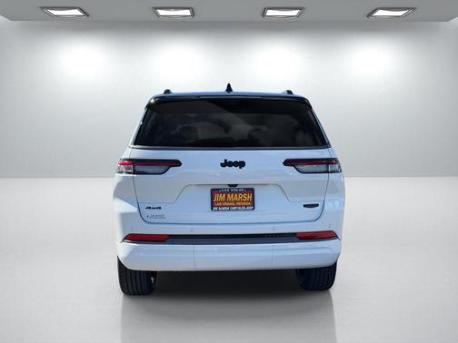 bright white clearcoat 2026 Jeep Grand Cherokee L Summit