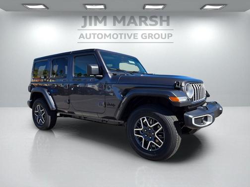 granite crystal metallic clearcoat 2026 Jeep Wrangler Sahara