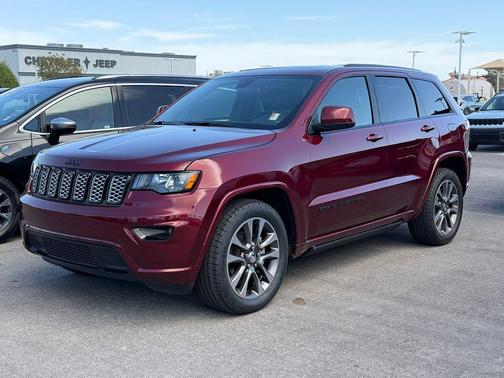 Velvet Red Pearlcoat 2018 Jeep Grand Cherokee Altitude