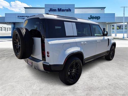 2025 Land Rover Defender 110 P300