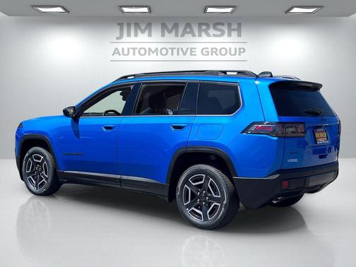 Hydro Blue Pearlcoat 2026 Jeep Cherokee Laredo 4x4