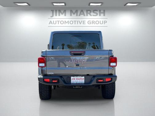 Granite Crystal Metallic Clearcoat 2023 Jeep Gladiator Mojave 4x4