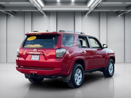 2024 Toyota 4Runner SR5