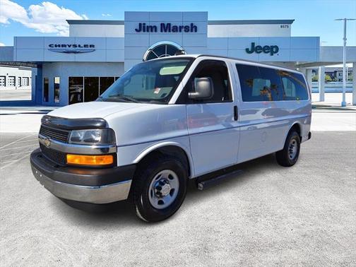 2017 Chevrolet Express 2500 LT
