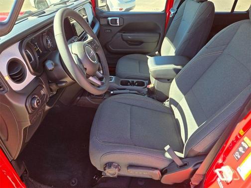 2025 Jeep Gladiator Sport S