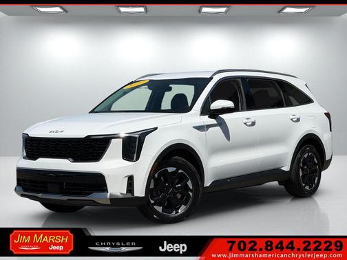 White Pearl 2024 Kia Sorento S