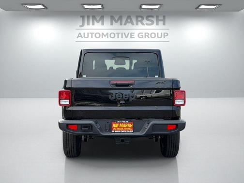 Black Clearcoat 2026 Jeep Gladiator Sport S