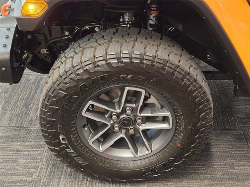 2025 Jeep Gladiator Mojave X