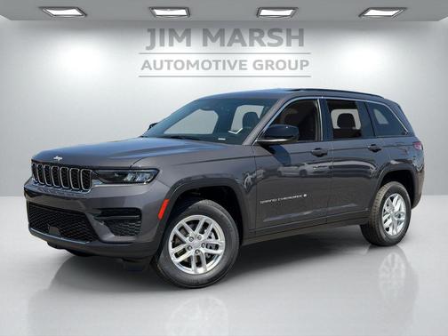 Baltic Gray Metallic Clearcoat 2026 Jeep Grand Cherokee Altitude