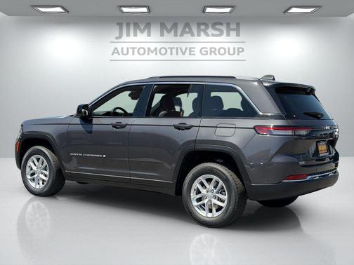 Baltic Gray Metallic Clearcoat 2026 Jeep Grand Cherokee Altitude