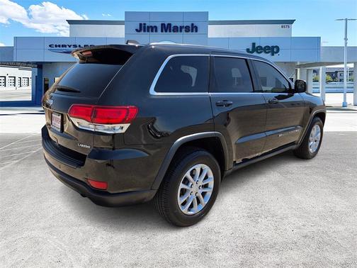 2022 Jeep Grand Cherokee Laredo