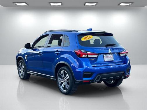 2024 Mitsubishi Outlander Sport SE