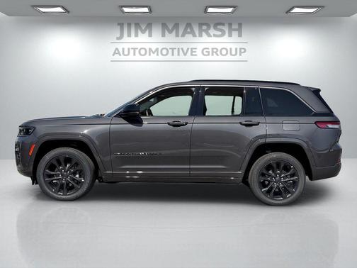 Baltic Gray Metallic Clearcoat 2026 Jeep Grand Cherokee Limited