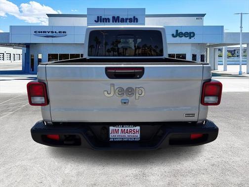 2023 Jeep Gladiator Overland