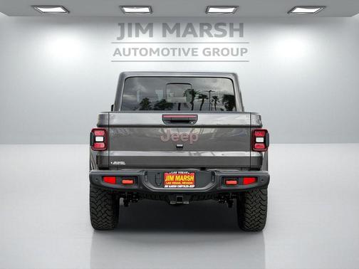 Crystal Metallic 2026 Jeep Gladiator Mojave X 4x4